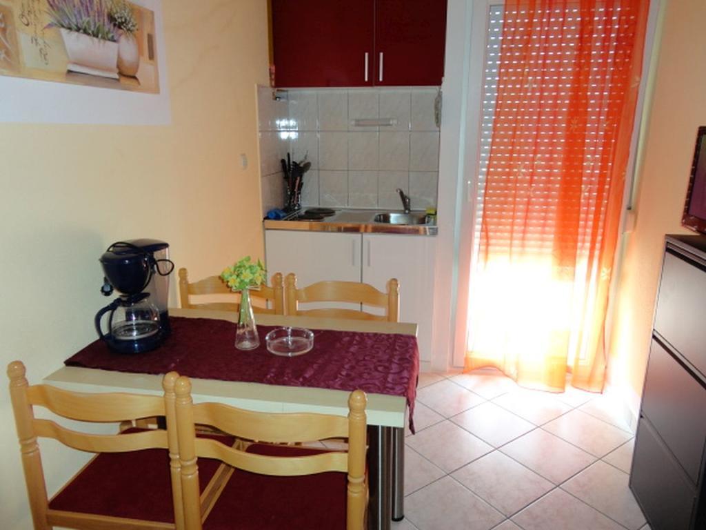 Apartments Mediteran Tice Extérieur photo