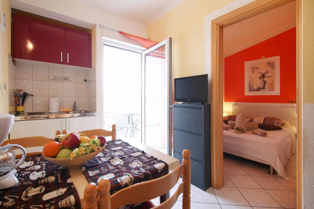 Apartments Mediteran Tice Extérieur photo